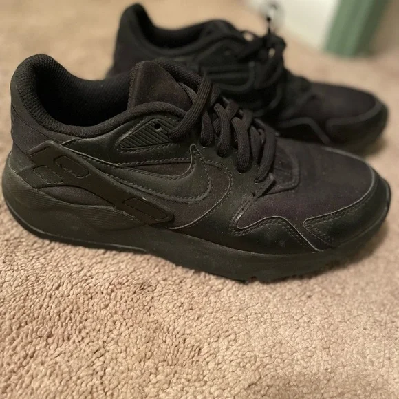 Nike Ld Victory shoes - Picture 2 of 2